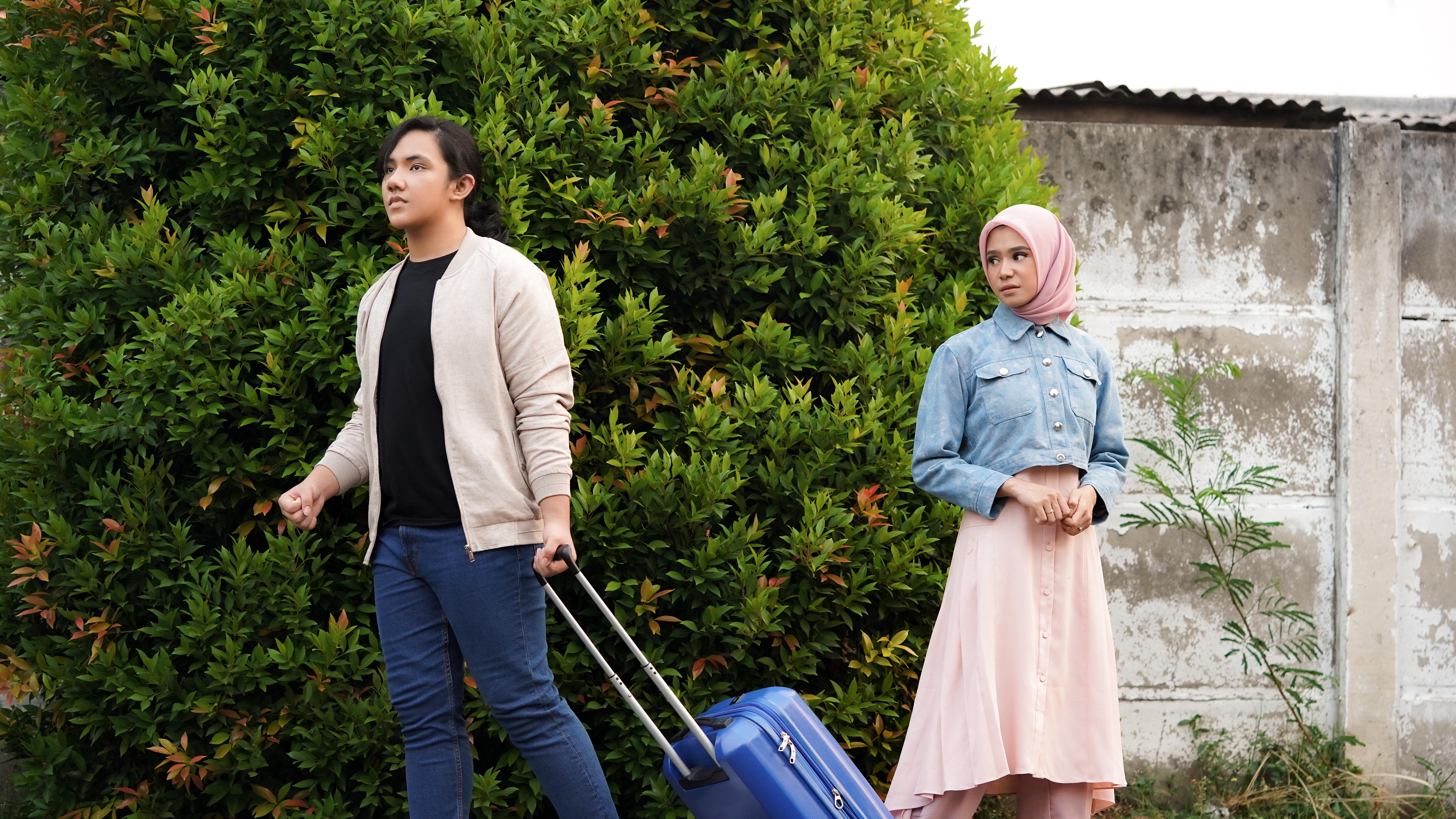 DITINGGAL ADEI LIDA 2021 STUDY KE LUAR NEGERI, JANNA UNGKAPKAN KERINDUANNYA MELALUI LAGU CUKUPLAH CINTA